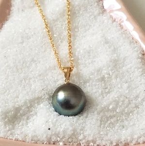 Tahitian Pearl Necklace